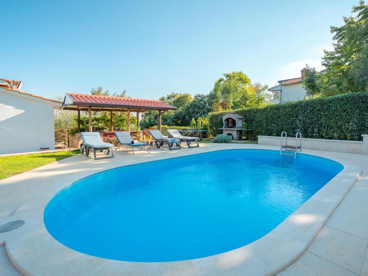 Holiday Home Hacienda - Pzn316 By Interhome Tinjan Esterno foto