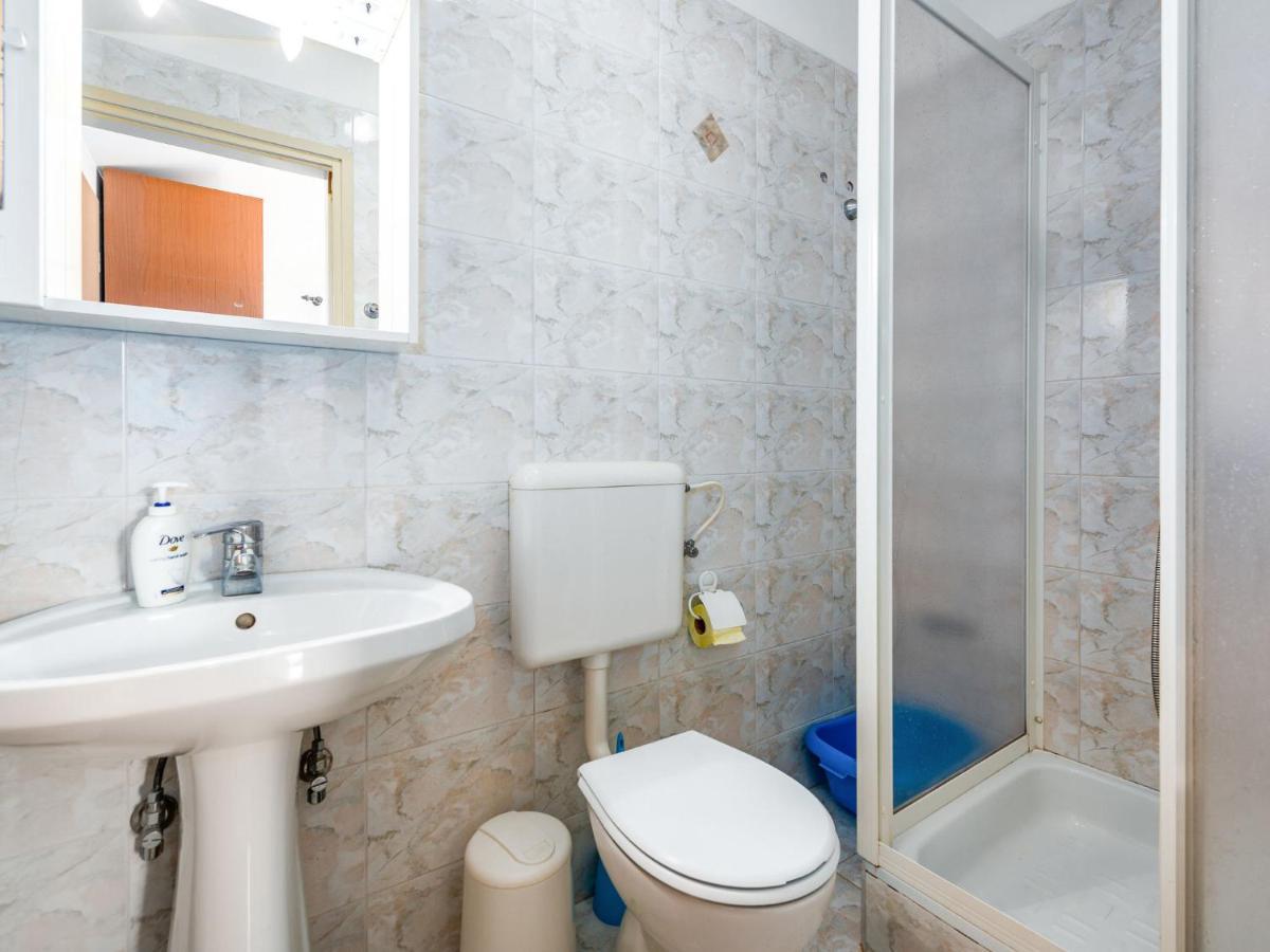 Holiday Home Hacienda - Pzn316 By Interhome Tinjan Esterno foto